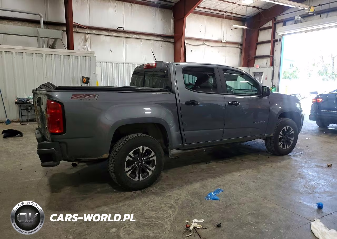 2022 Chevrolet Colorado Z71 VIN:1GCGTDENXN1282800 - 3