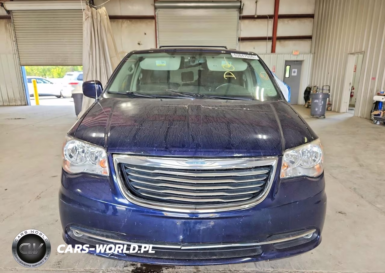 2015 Chrysler Town & Country Touring VIN:2C4RC1BG9FR740627 - 5