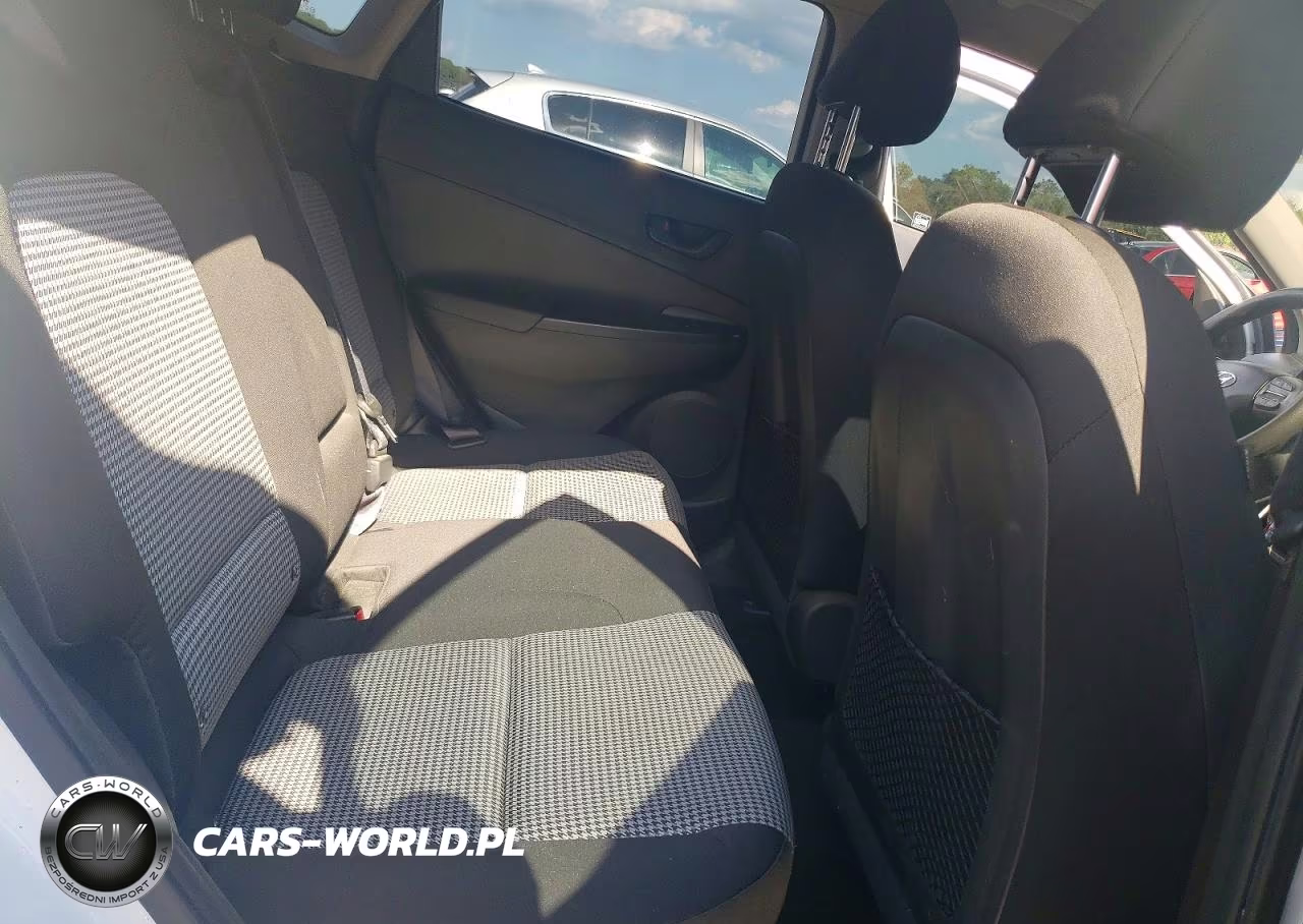 2021 Hyundai Kona Se VIN:KM8K1CAA4MU609844 - 10