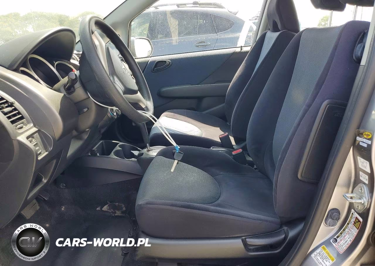 2007 Honda Fit VIN:JHMGD38407S025070 - 7