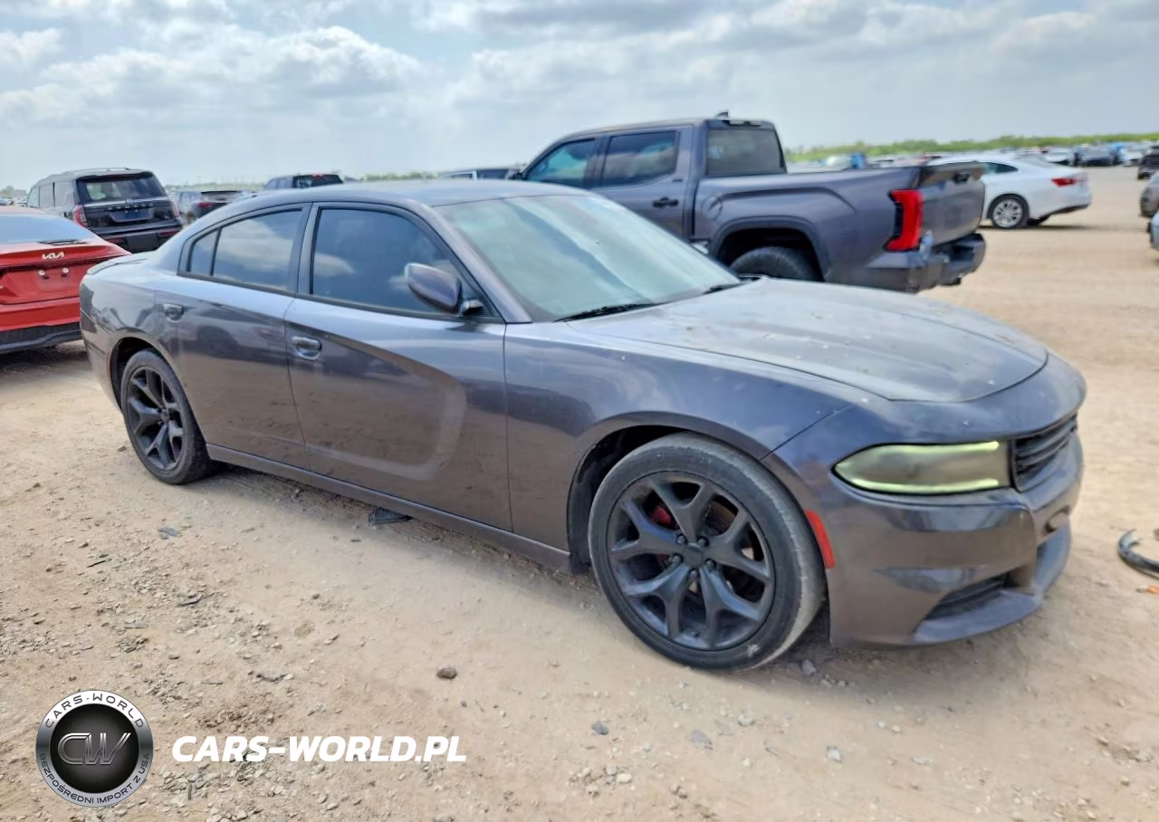 2016 Dodge Charger Sxt VIN:2C3CDXHG7GH312368 - 4