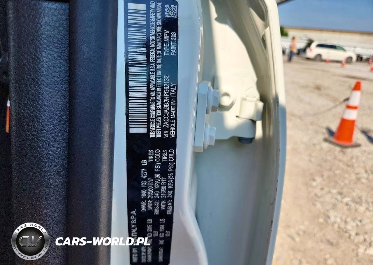 2017 Jeep Renegade Latitude VIN:ZACCJABB3HPG52132 - 13