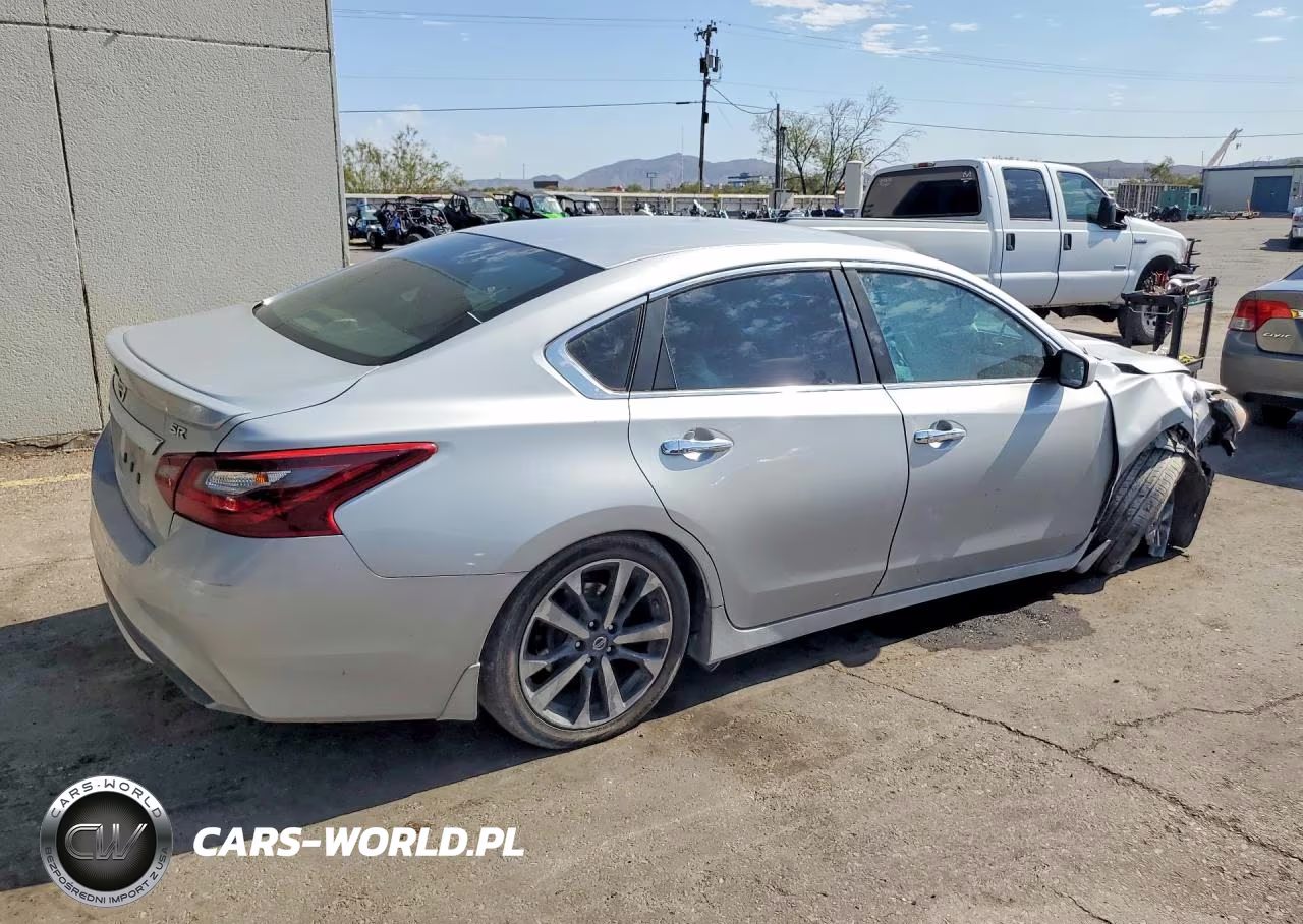 2017 Nissan Altima 2.5 Sr VIN:1N4AL3AP9HN317014 - 3