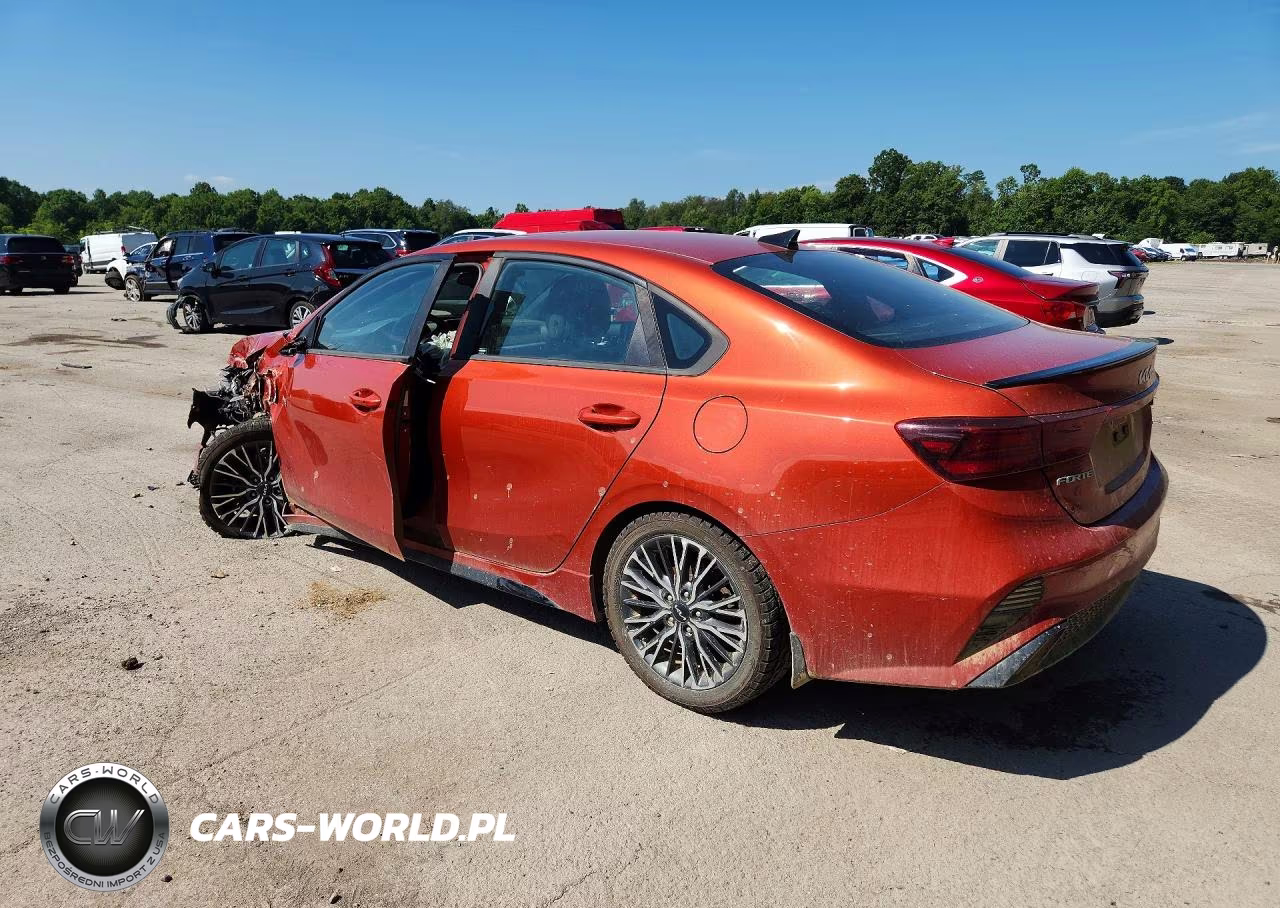 2023 Kia Forte Gt Line VIN:3KPF54AD6PE584703 - 2