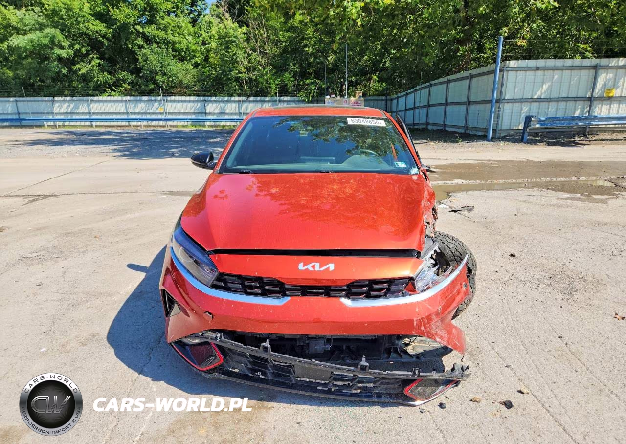 2023 Kia Forte Gt Line VIN:3KPF54AD6PE584703 - 5