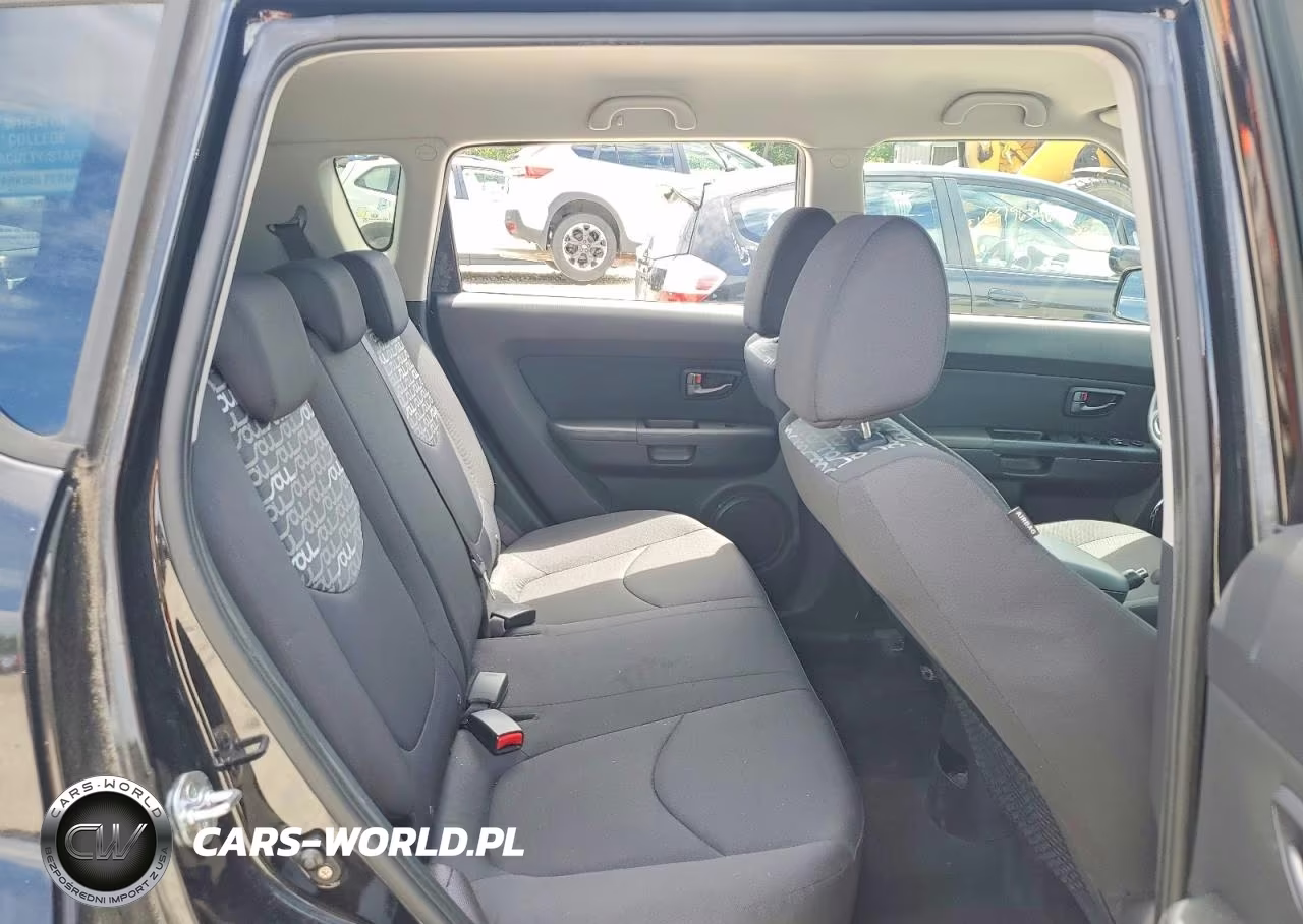 2010 Kia Soul + VIN:KNDJT2A20A7184064 - 10