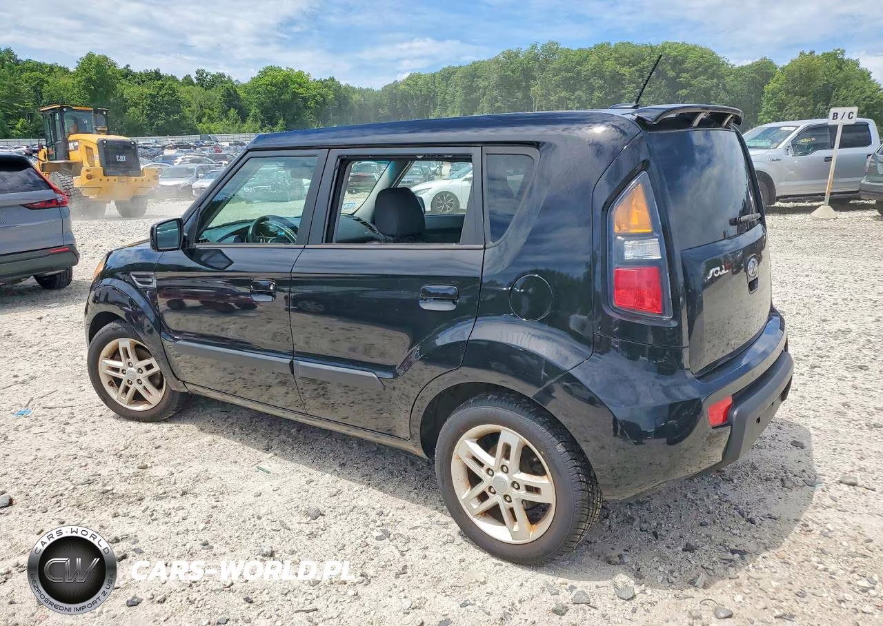 2010 Kia Soul + VIN:KNDJT2A20A7184064 - 2