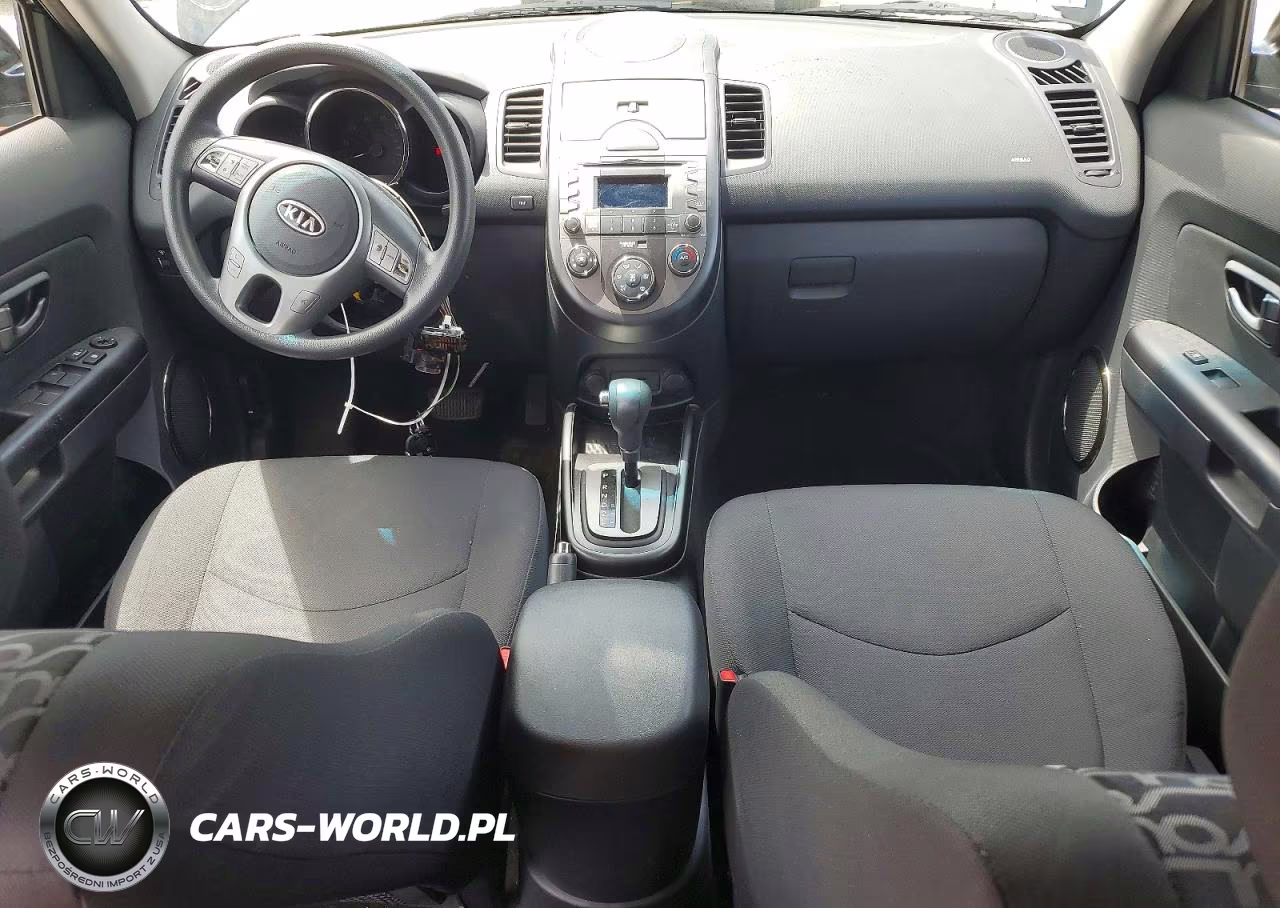2010 Kia Soul + VIN:KNDJT2A20A7184064 - 8