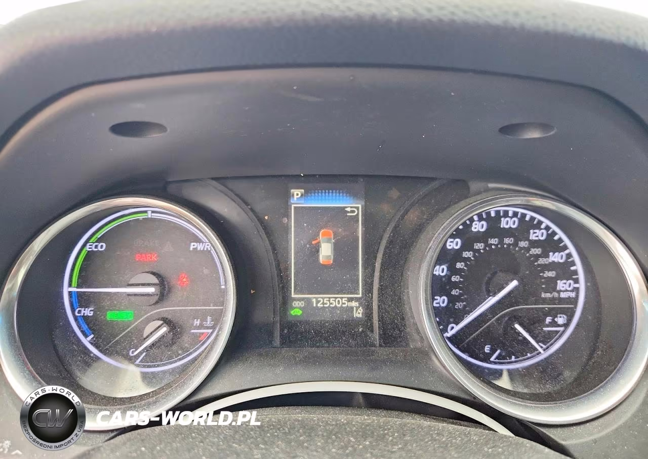 2018 Toyota Camry Le VIN:4T1B31HKXJU502760 - 9