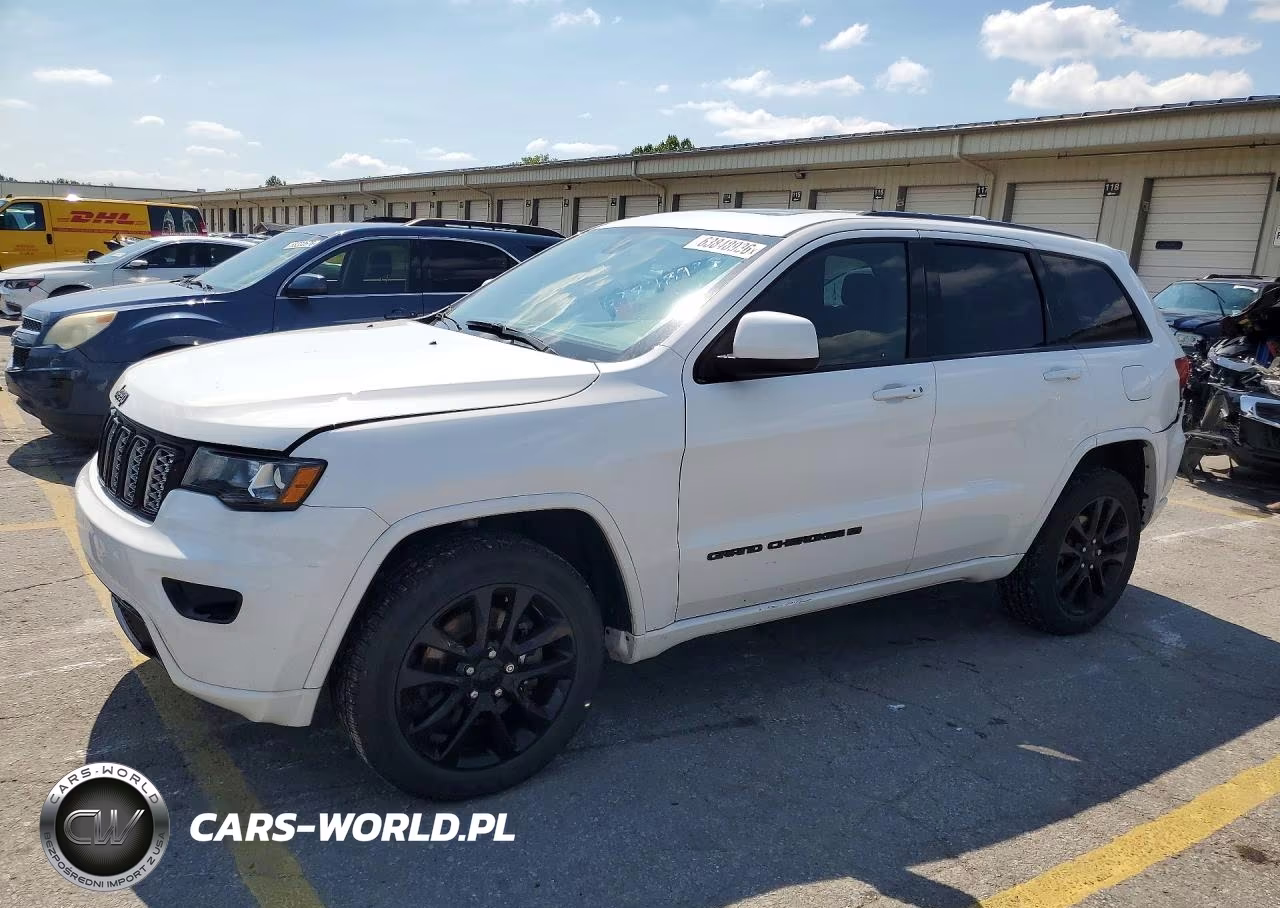 2022 Jeep Grand Cherokee Laredo E – zdjęcie 1 z 13