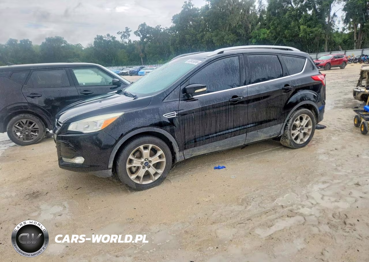 2016 Ford Escape Titanium – zdjęcie 1 z 13