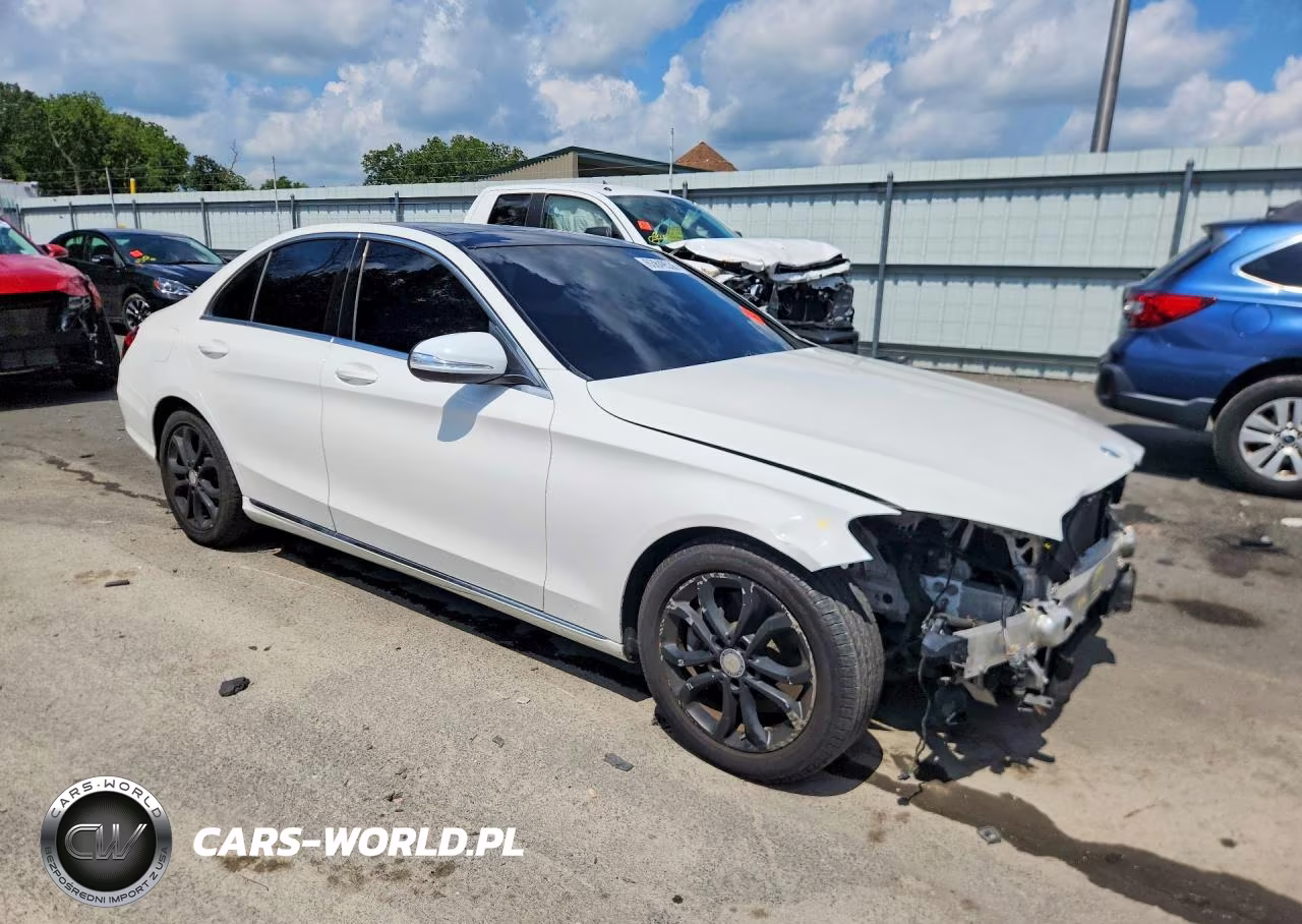 2016 Mercedes-Benz C 300 VIN:55SWF4JB8GU156913 - 4