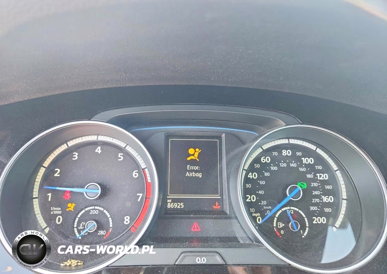 2016 Volkswagen Golf R VIN:WVWLF7AU8GW127978 - 9
