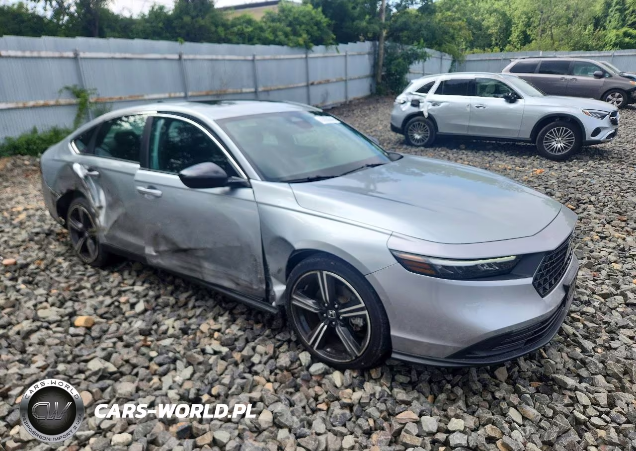 2024 Honda Accord Hybrid Sport VIN:1HGCY2F50RA096628 - 4