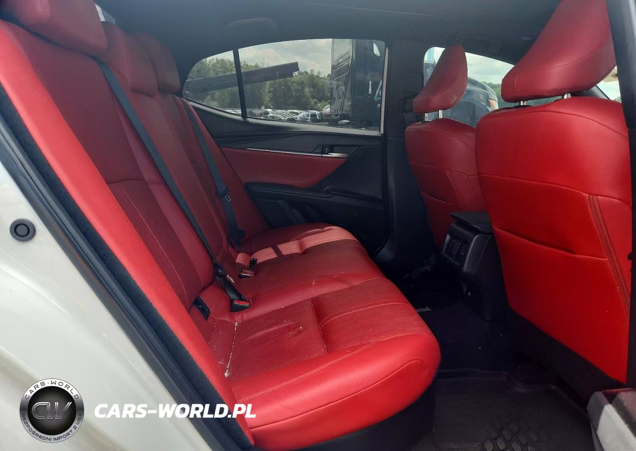2025 Toyota Camry Xse VIN:4T1DAACK7SU129281 - 10