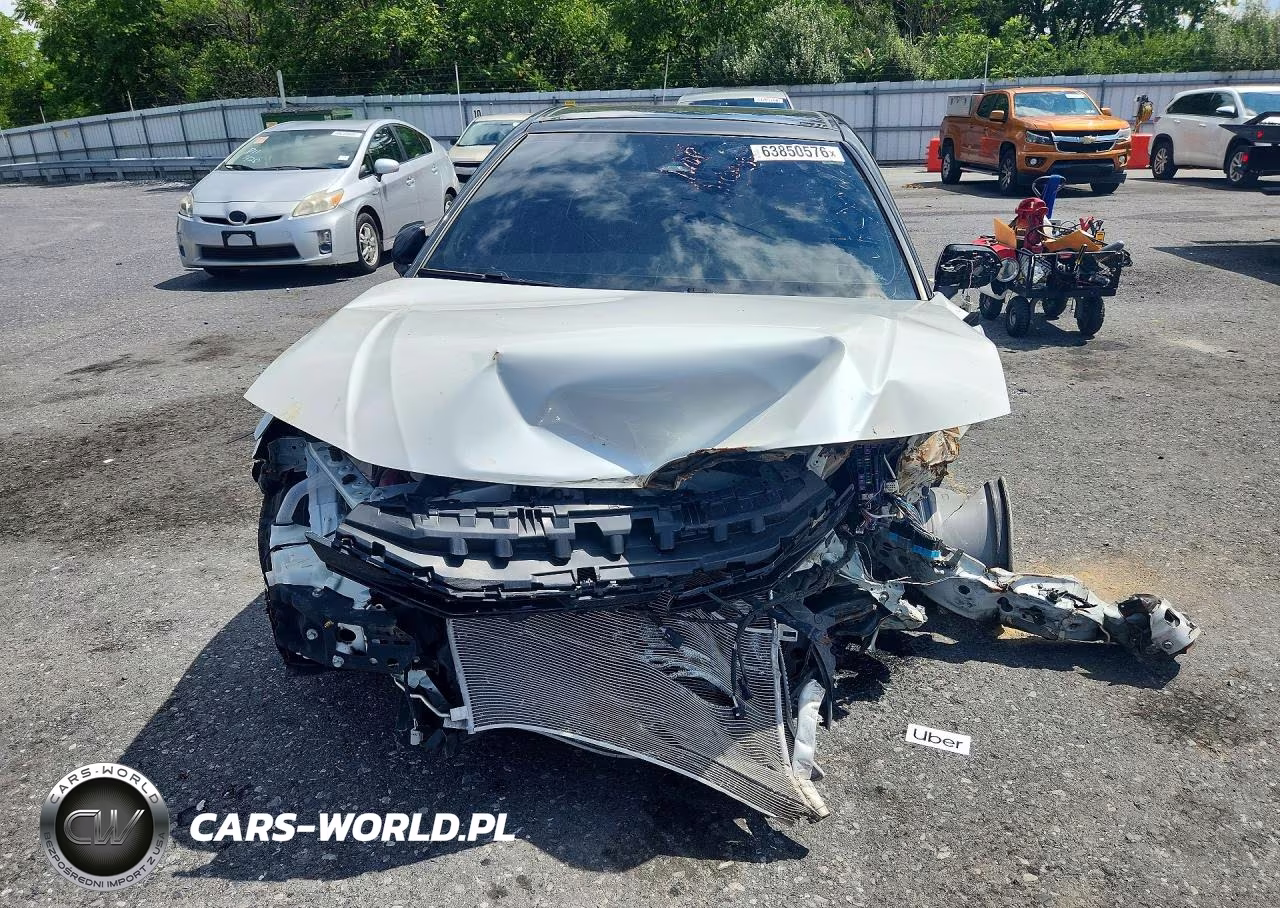 2025 Toyota Camry Xse VIN:4T1DAACK7SU129281 - 5