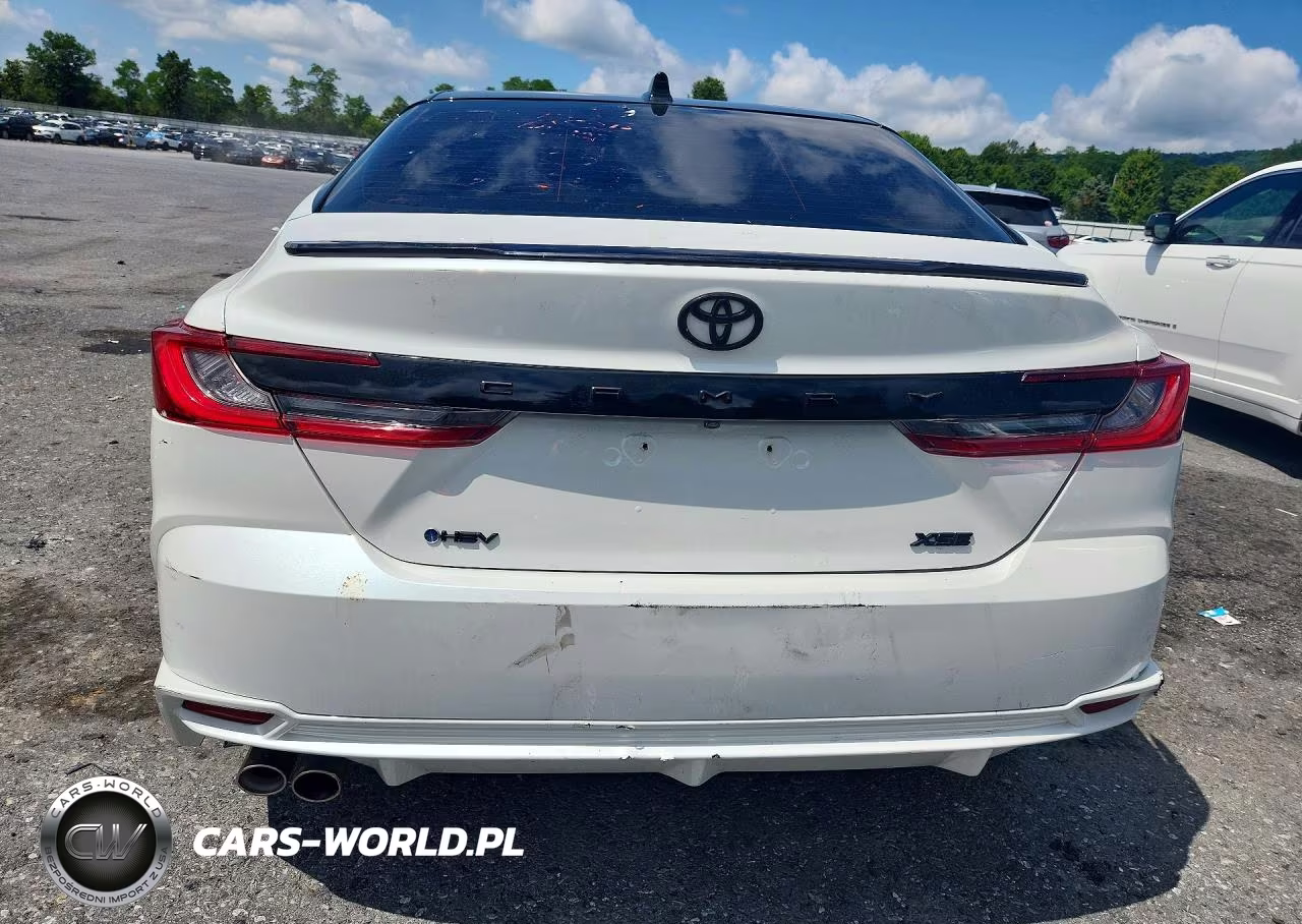 2025 Toyota Camry Xse VIN:4T1DAACK7SU129281 - 6