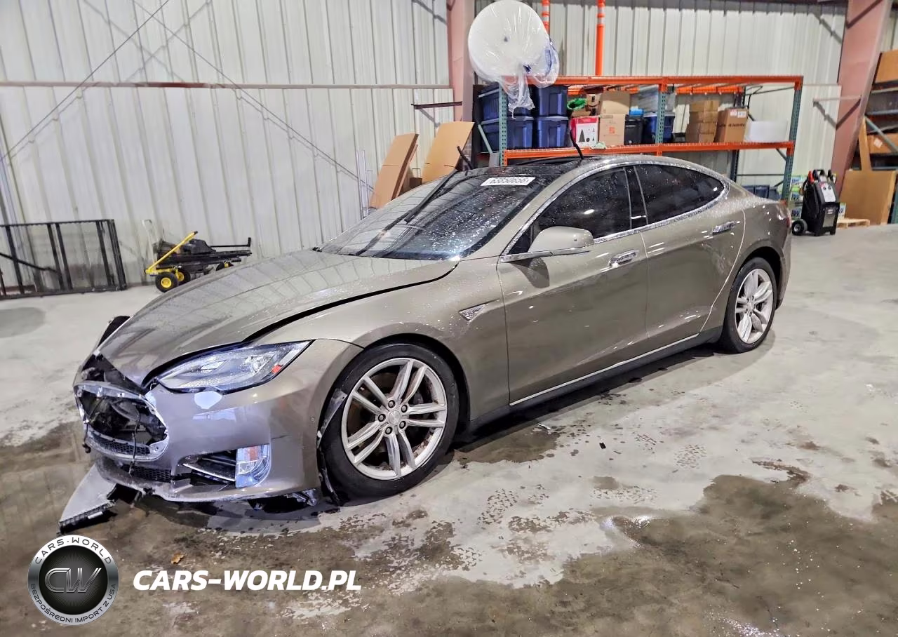2016 Tesla Model S VIN:5YJSA1E15GF131949 - 1