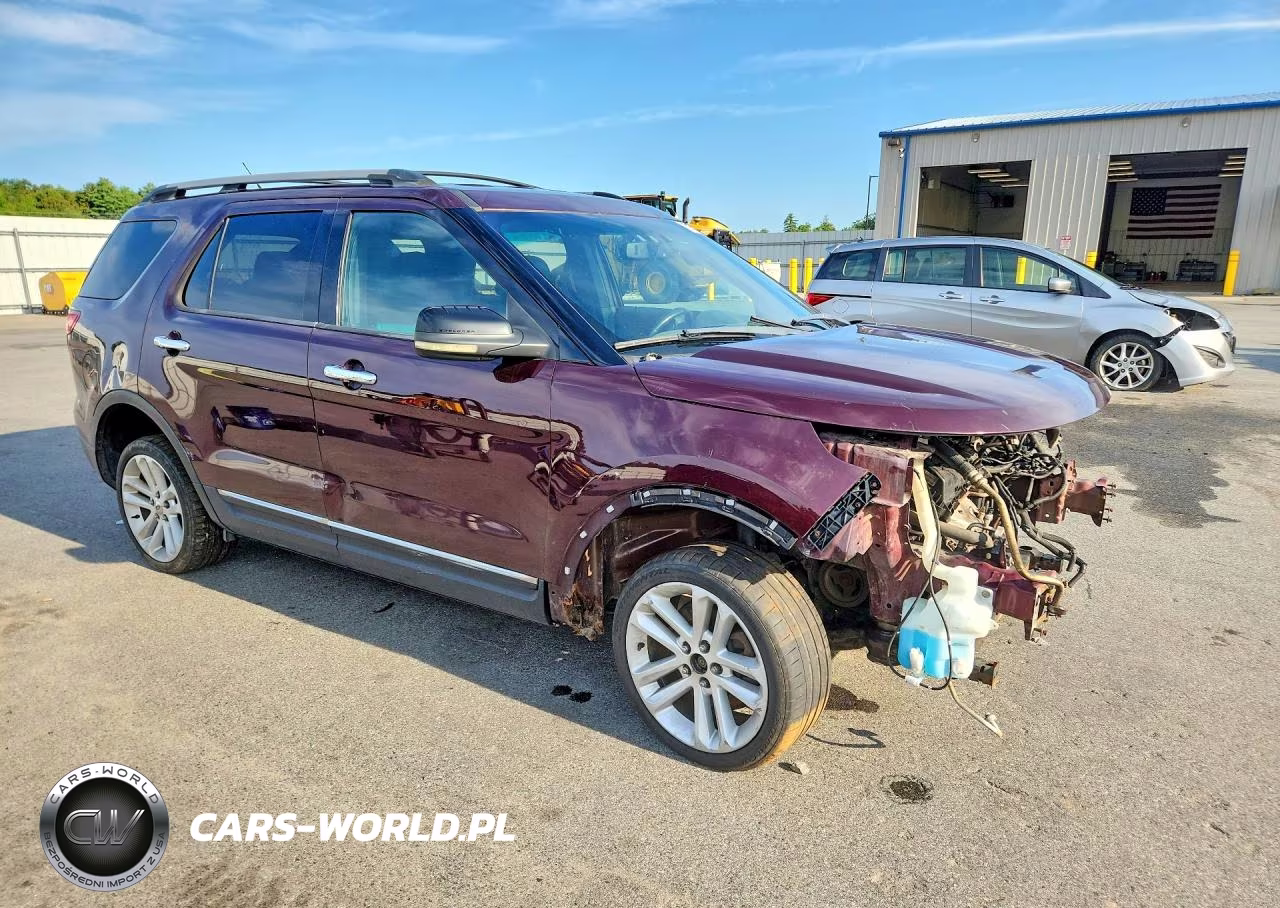 2011 Ford Explorer Xlt VIN:1FMHK8D83BGA28263 - 4