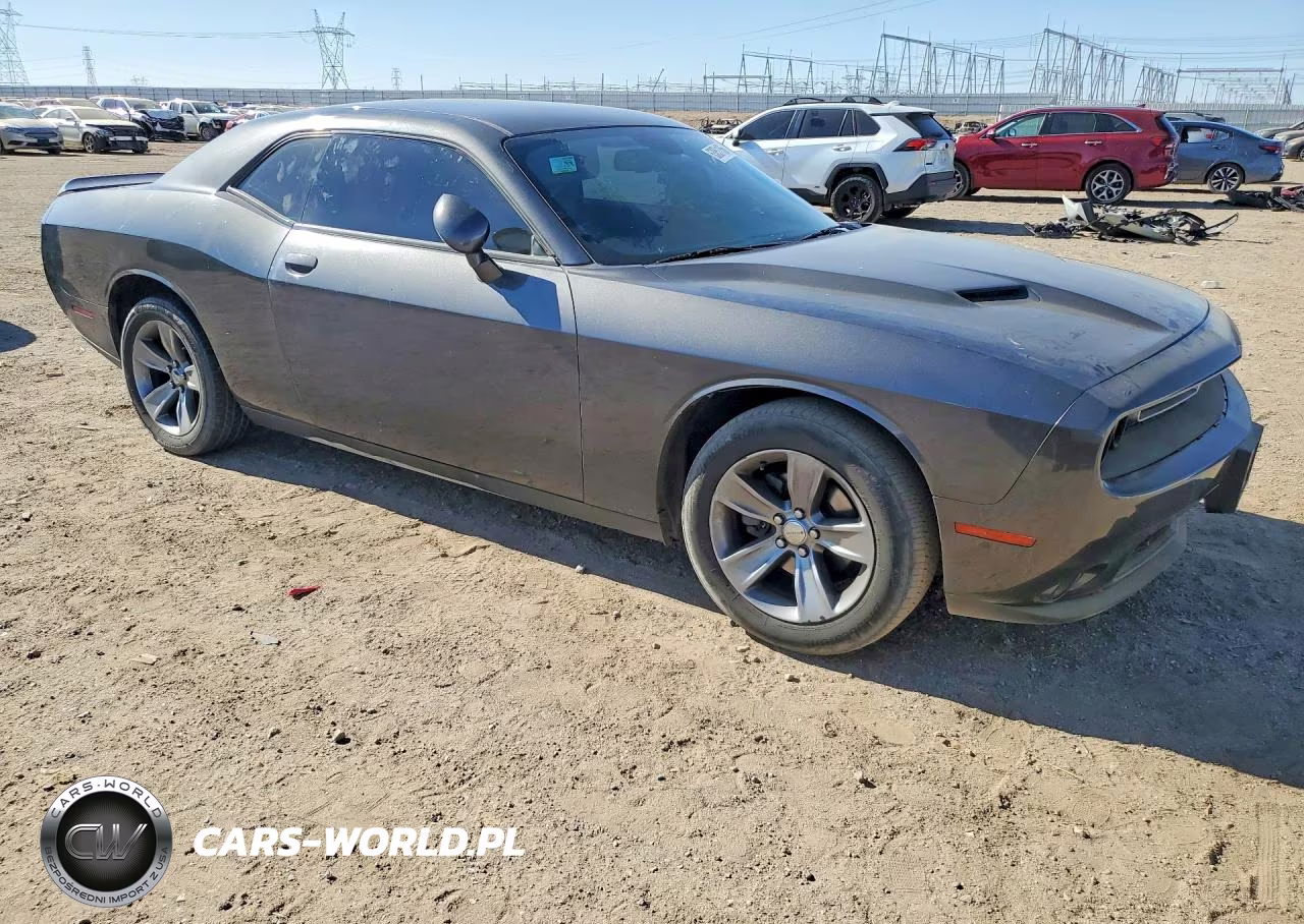 2019 Dodge Challenger Sxt VIN:2C3CDZAG0KH701593 - 4