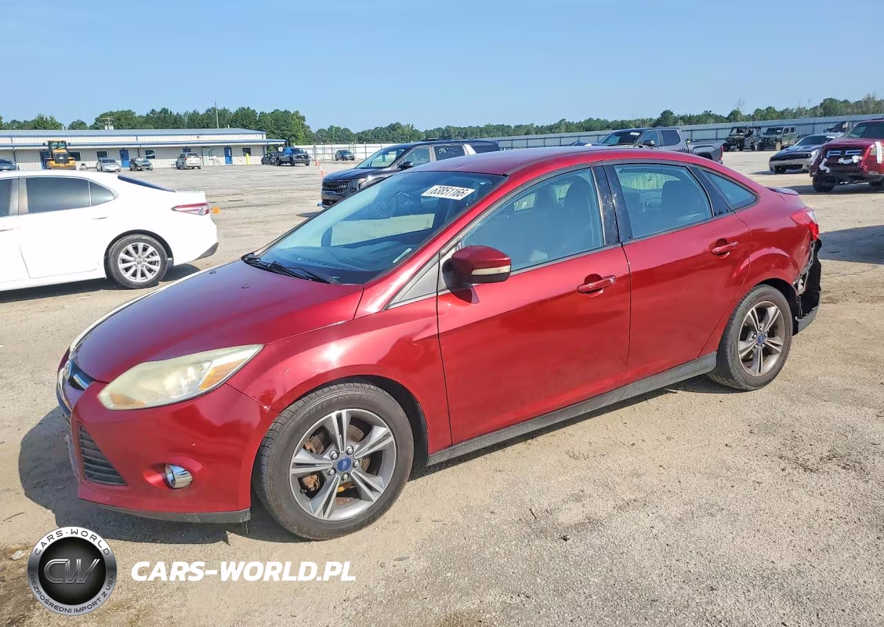 2014 Ford Focus Se VIN:1FADP3F20EL286449 - 1