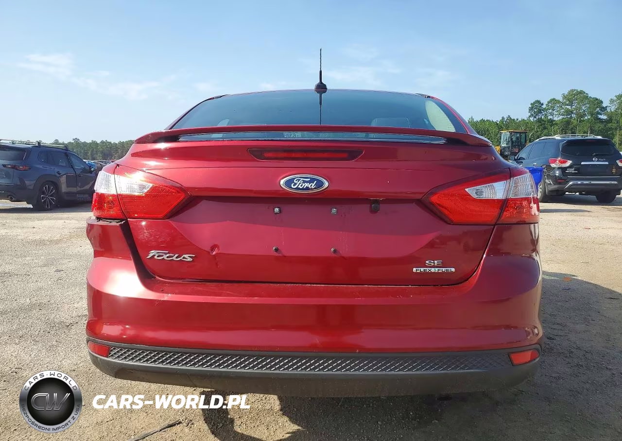 2014 Ford Focus Se VIN:1FADP3F20EL286449 - 6