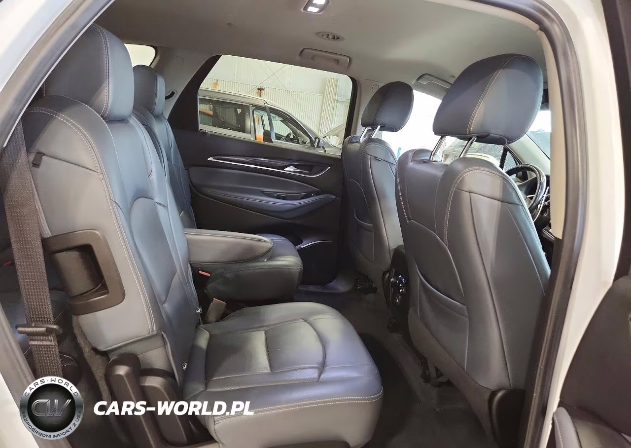 2019 Buick Enclave Essence VIN:5GAEVAKW3KJ286052 - 11