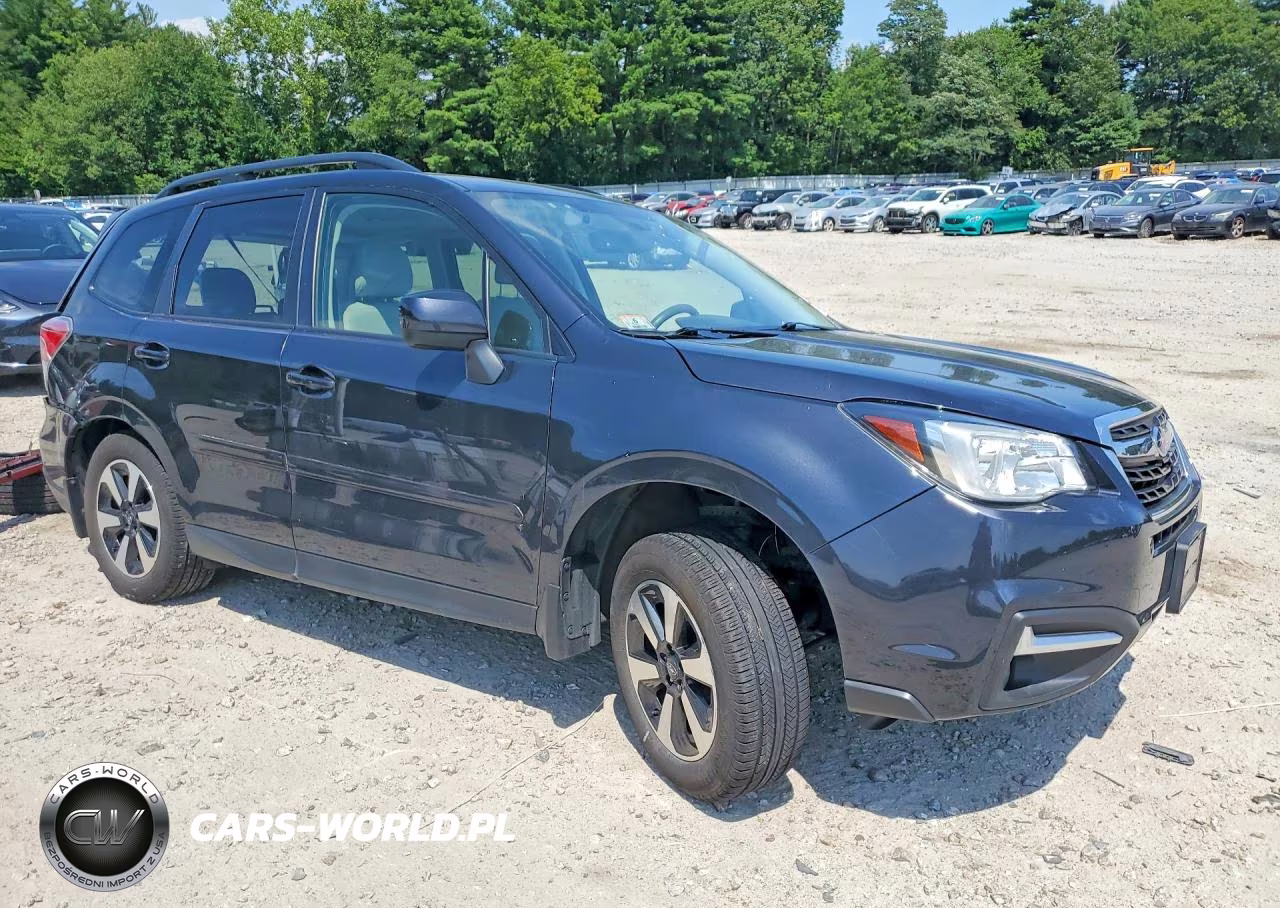 2018 Subaru Forester 2.5I Premium VIN:JF2SJAGC7JH511477 - 4