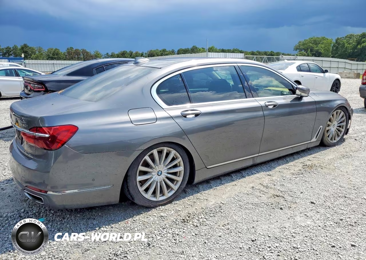 2016 BMW 740 I VIN:WBA7E2C5XGG714526 - 3