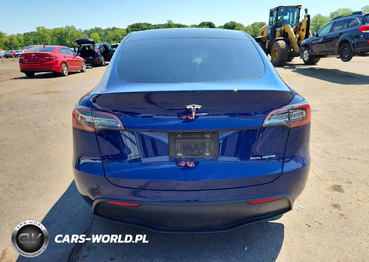 2022 Tesla Model Y VIN:7SAYGDEE0NF401814 - 6