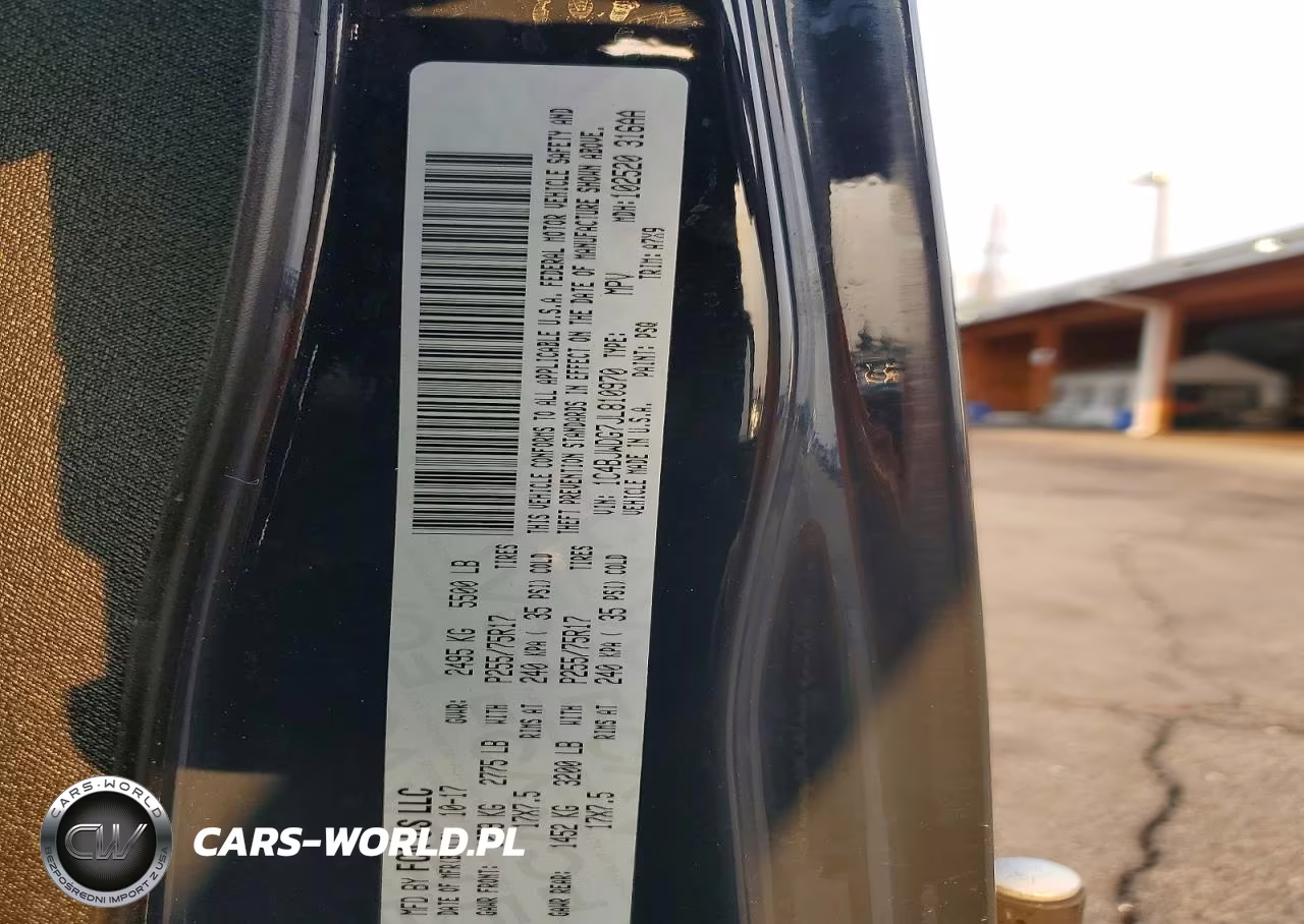 2018 Jeep Wrangler Unlimited Sport VIN:1C4BJWDG7JL810970 - 13
