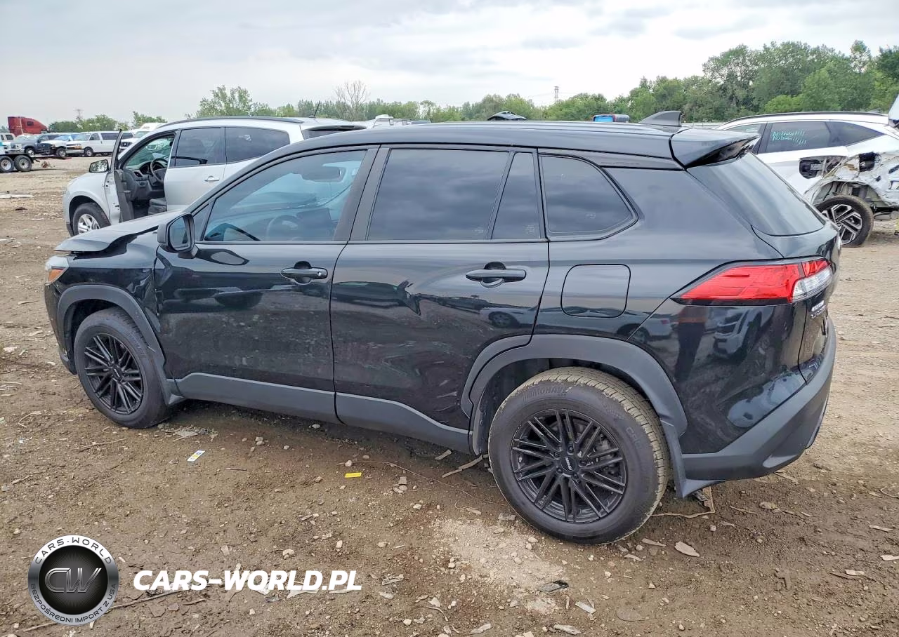 2022 Toyota Corolla Cross L VIN:7MUAAABG3NV014910 - 2