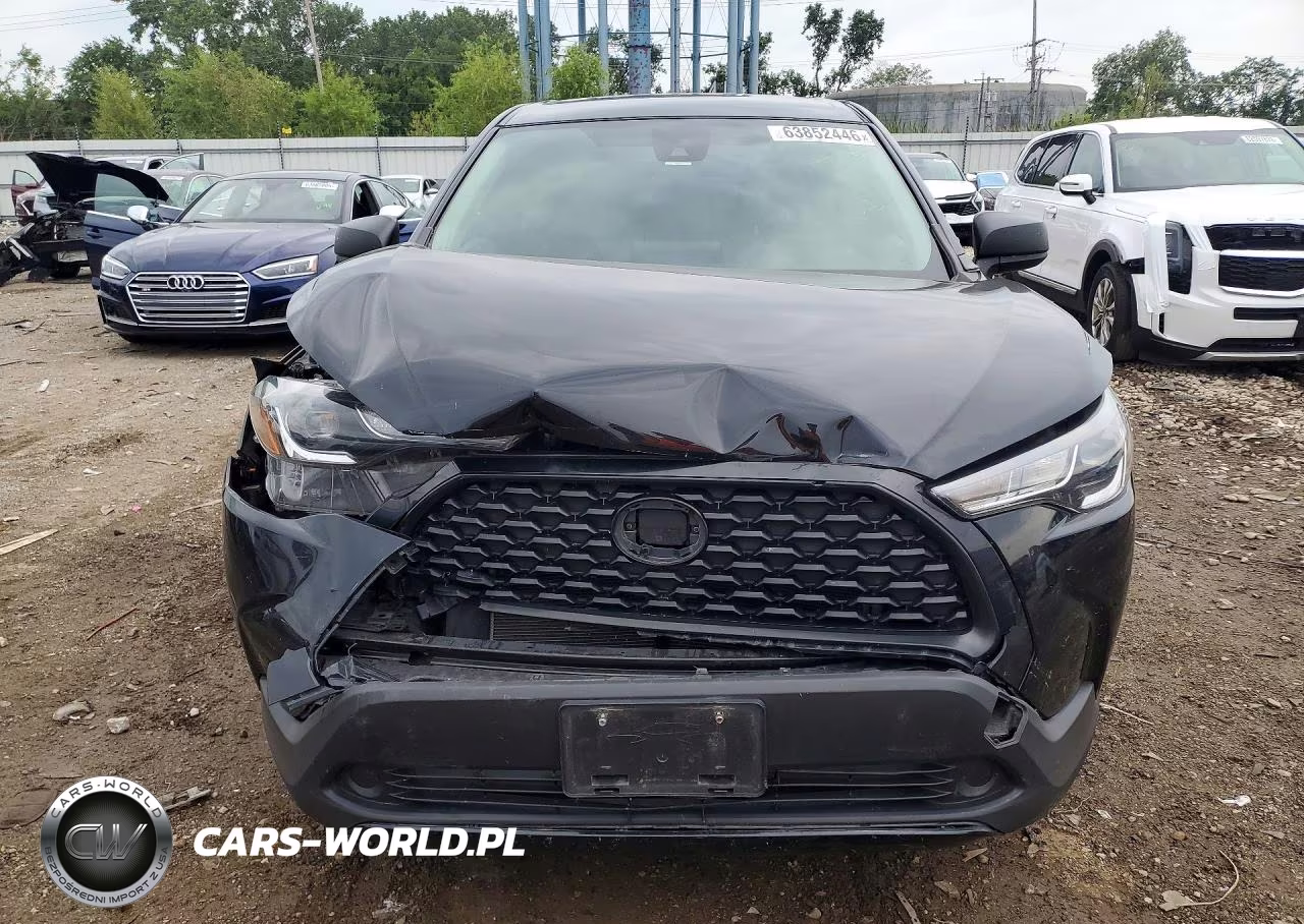 2022 Toyota Corolla Cross L VIN:7MUAAABG3NV014910 - 5
