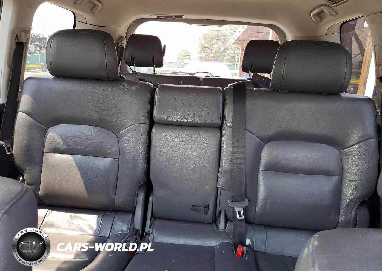 2010 Toyota Land Cruiser Base VIN:JTMHY7AJ7A5005843 - 10