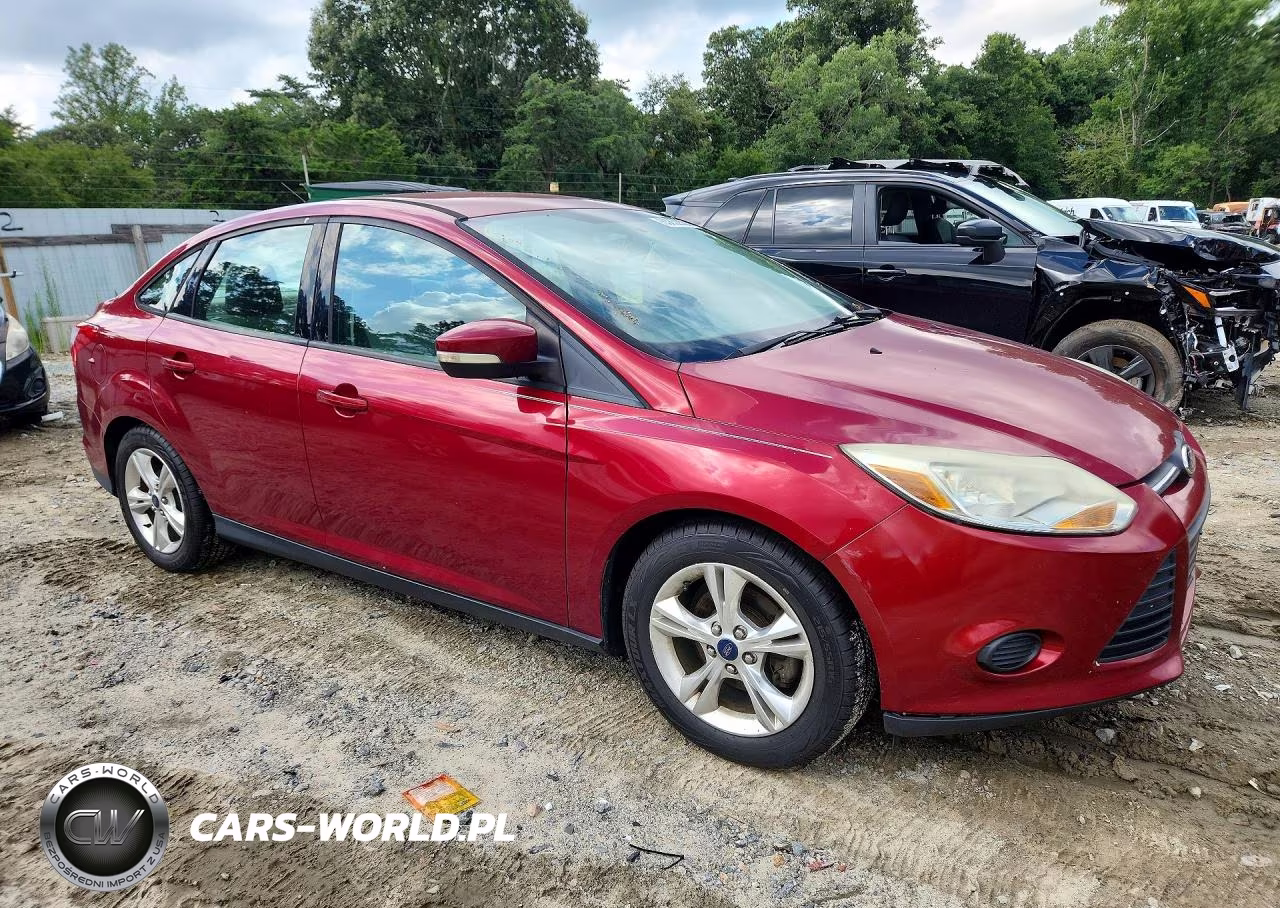 2014 Ford Focus Se VIN:1FADP3F23EL189245 - 4