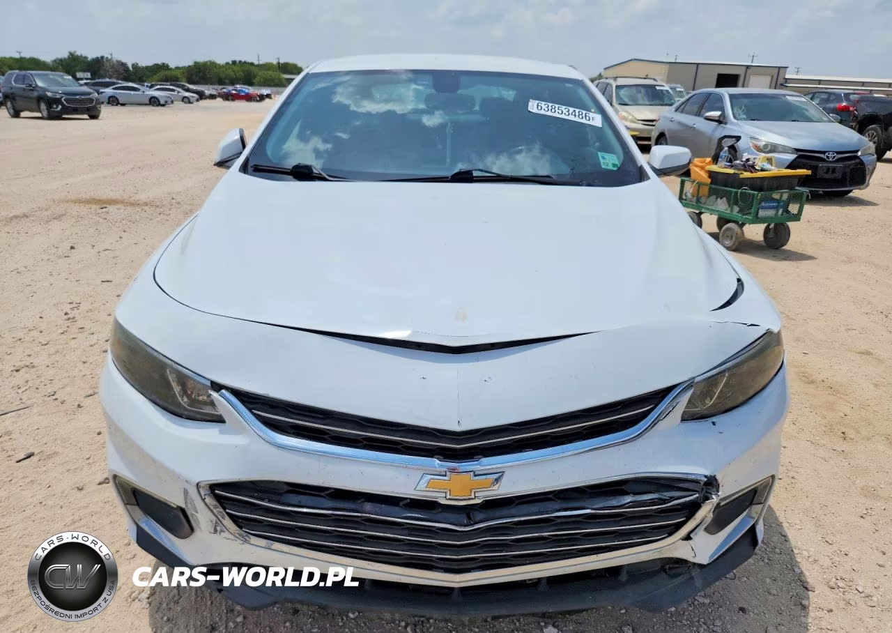 2017 Chevrolet Malibu Lt VIN:1G1ZE5STXHF147313 - 5