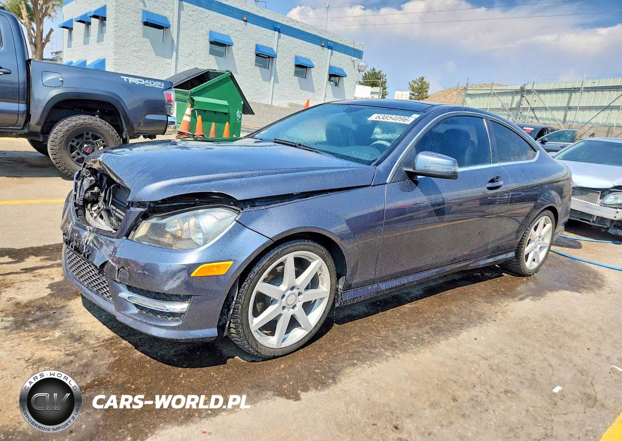 2013 Mercedes-Benz C 250 – zdjęcie 1 z 12