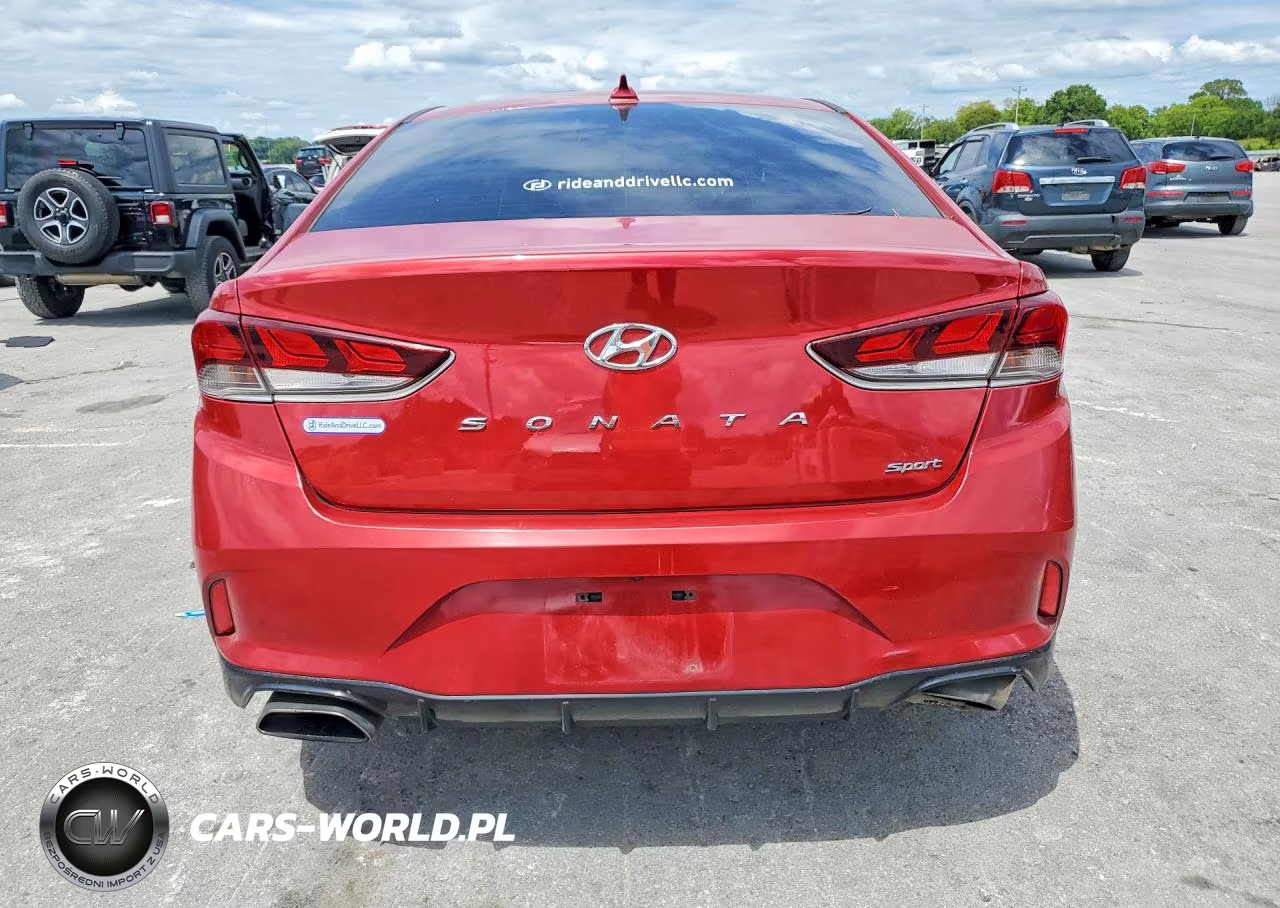 2018 Hyundai Sonata Sport VIN:5NPE34AF8JH628674 - 6