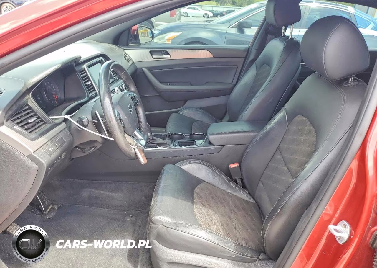 2018 Hyundai Sonata Sport VIN:5NPE34AF8JH628674 - 7