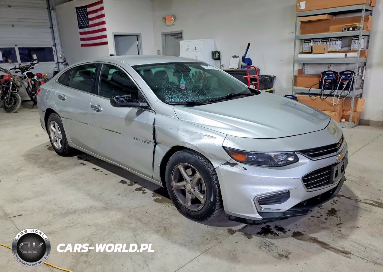 2018 Chevrolet Malibu Ls VIN:1G1ZB5ST7JF215758 - 4