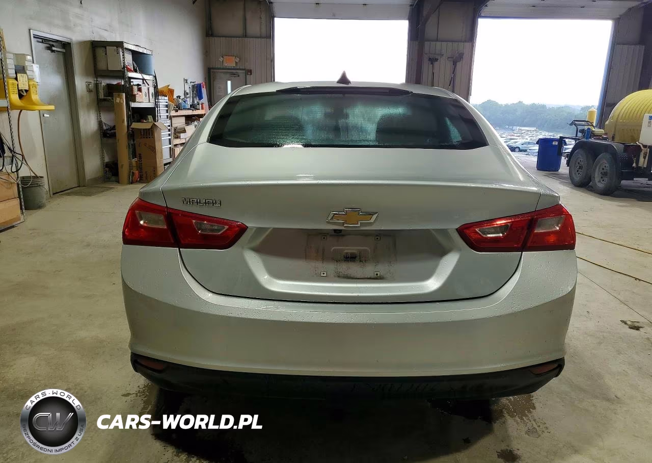 2018 Chevrolet Malibu Ls VIN:1G1ZB5ST7JF215758 - 6