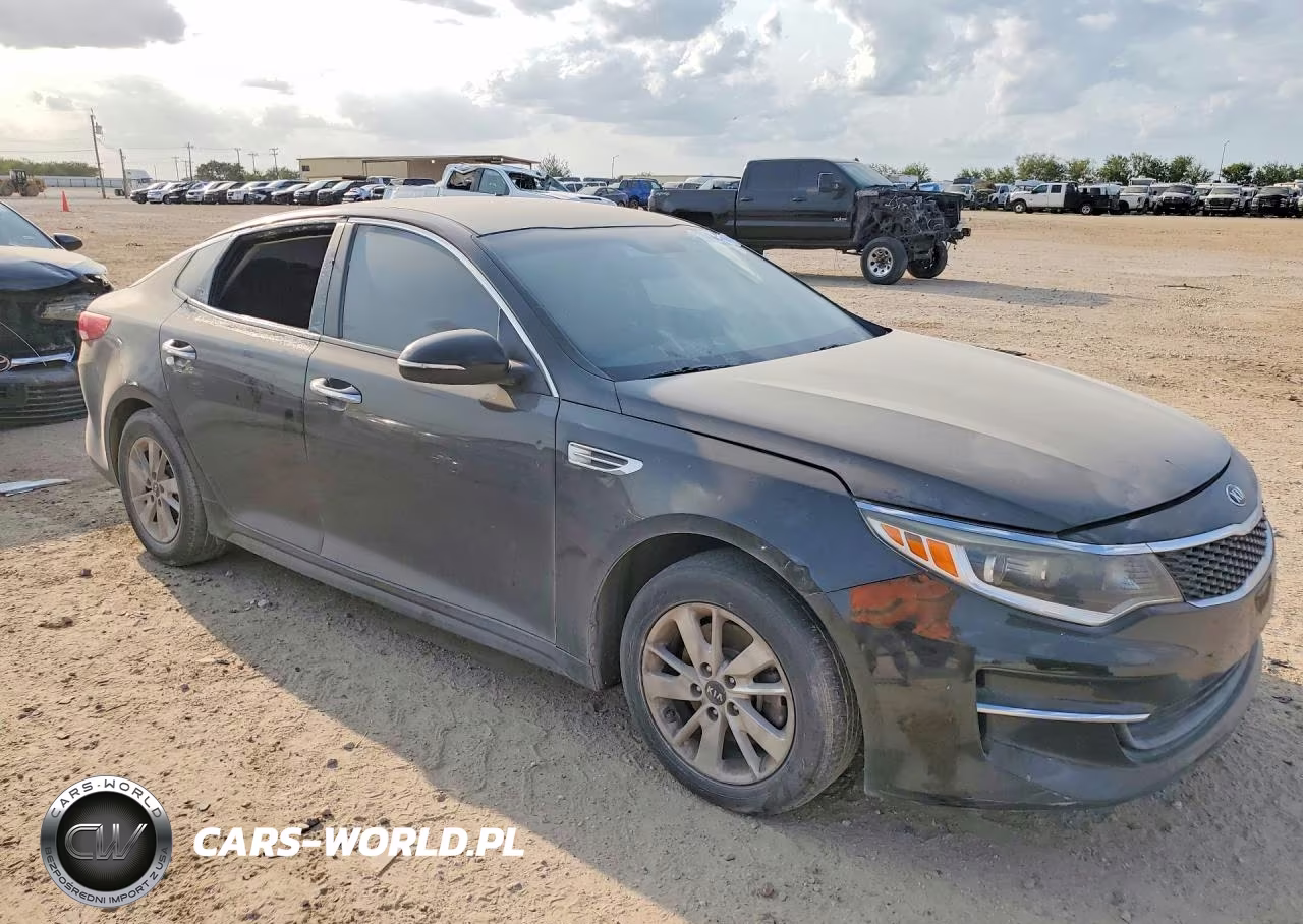 2018 Kia Optima Lx VIN:5XXGT4L34JG215495 - 4