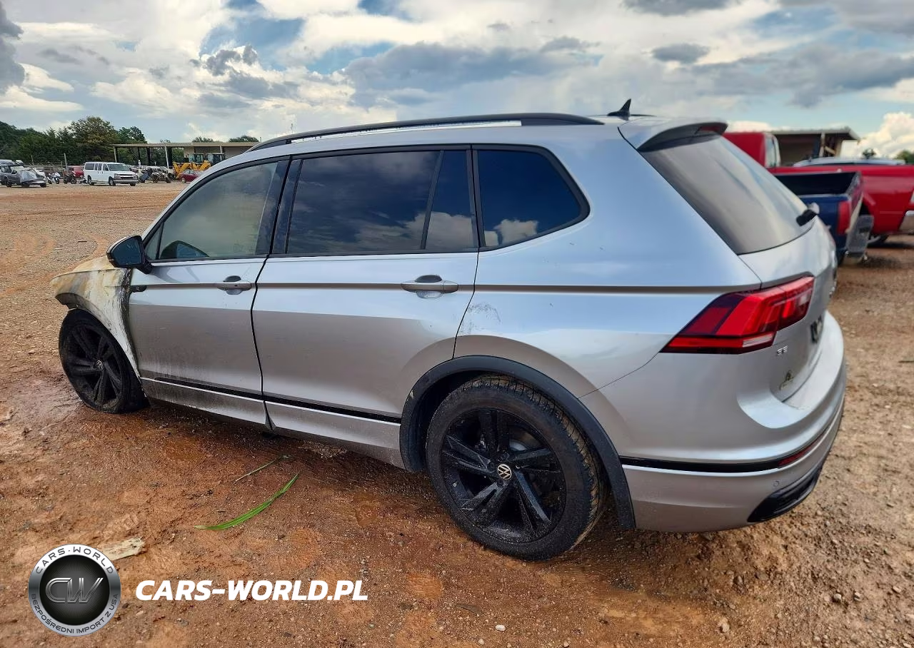 2023 Volkswagen Tiguan Se R-Line Black VIN:3VVCB7AX4PM130853 - 2