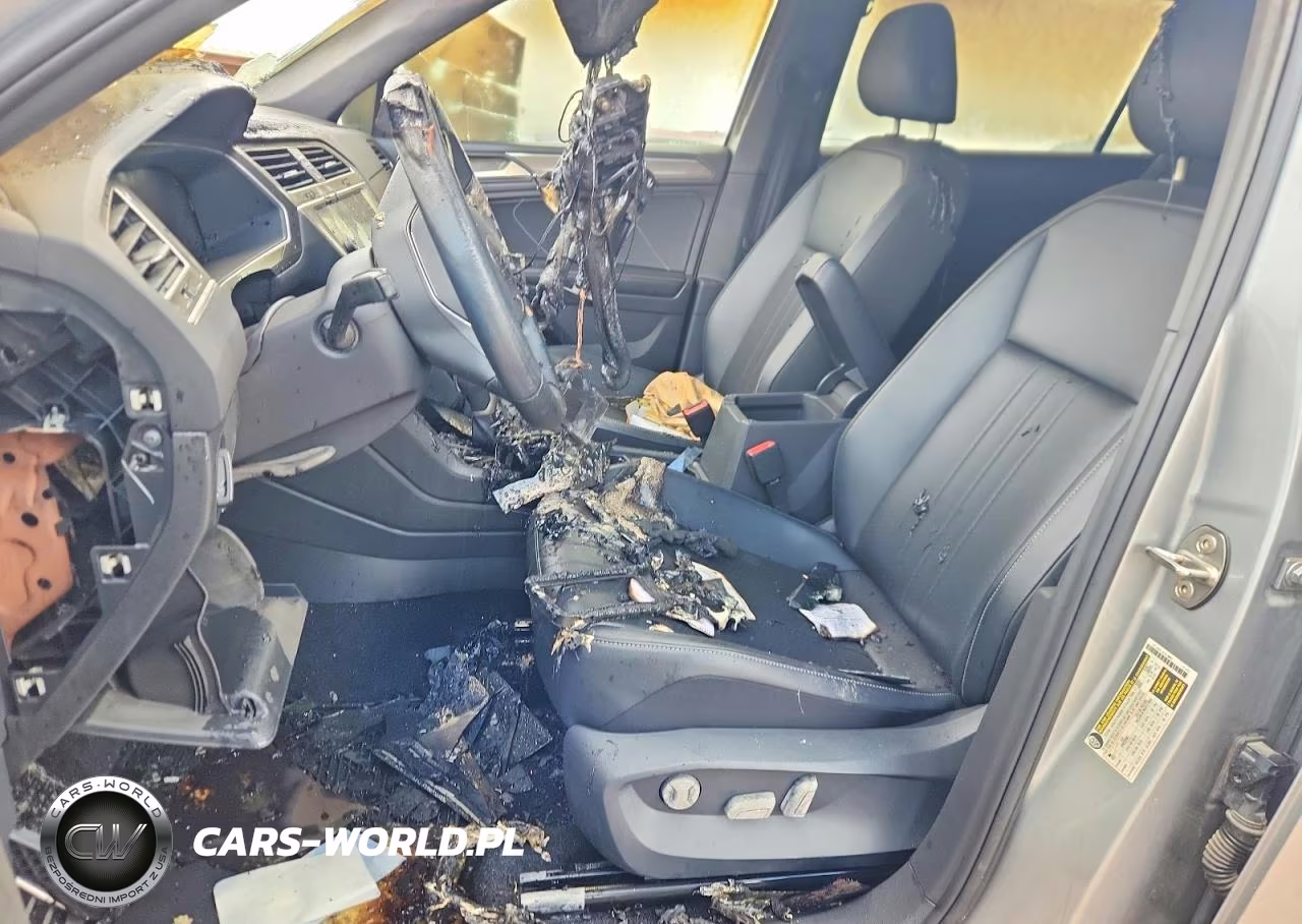 2023 Volkswagen Tiguan Se R-Line Black VIN:3VVCB7AX4PM130853 - 7