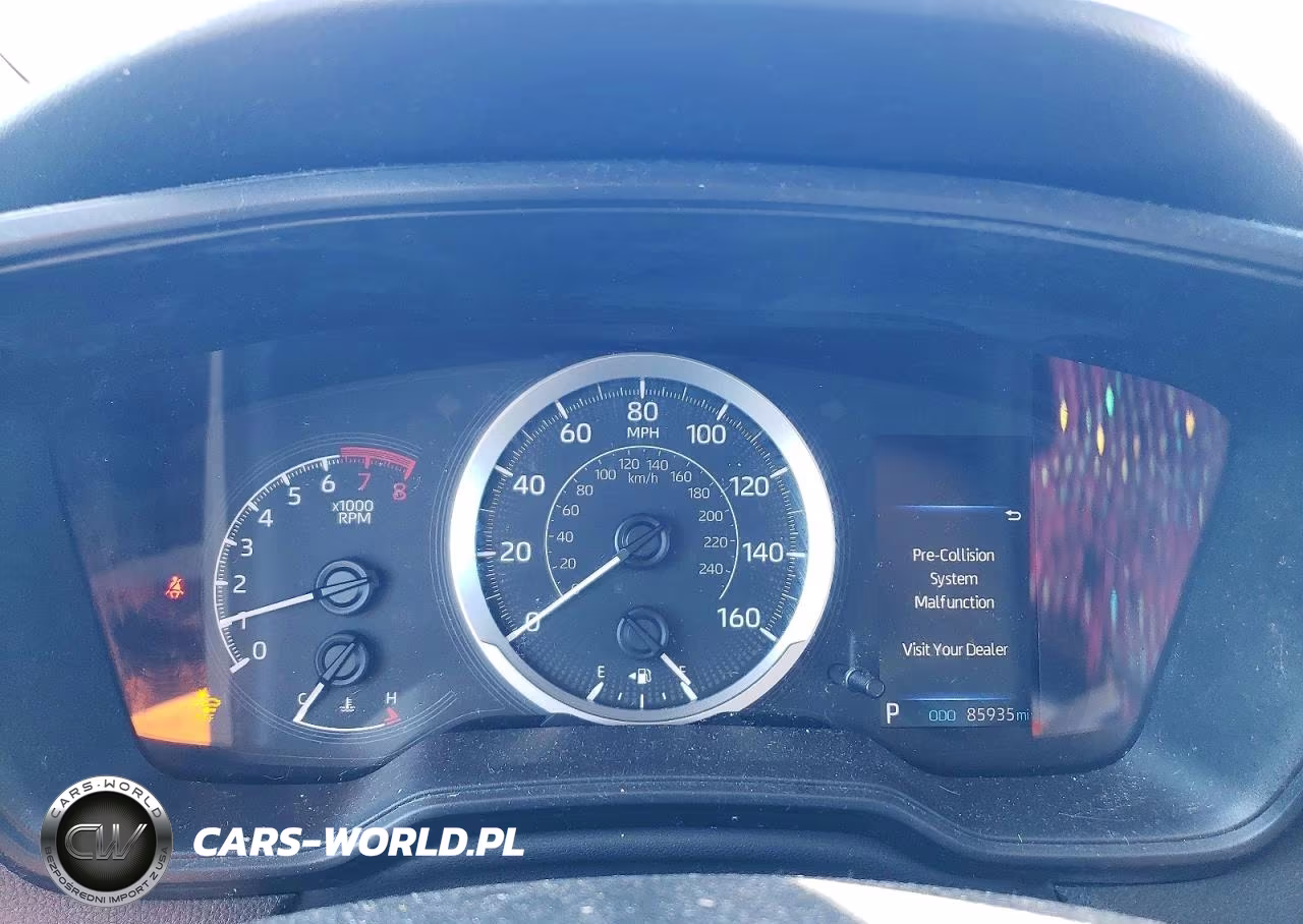 2021 Toyota Corolla Le VIN:5YFEPMAEXMP250330 - 9