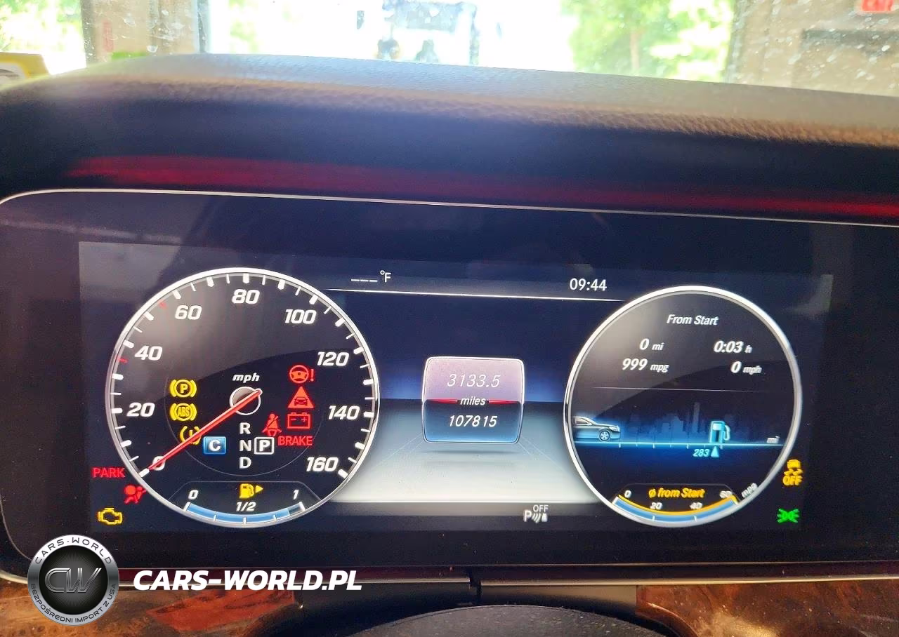 2019 Mercedes-Benz E 300 4Matic VIN:WDDZF4KB4KA590914 - 9