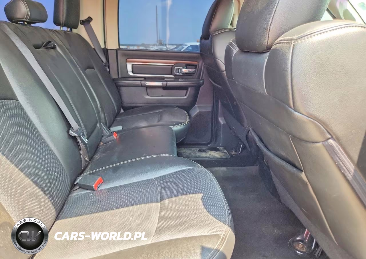 2015 Ram 1500 Laramie VIN:1C6RR7NM9FS658180 - 10