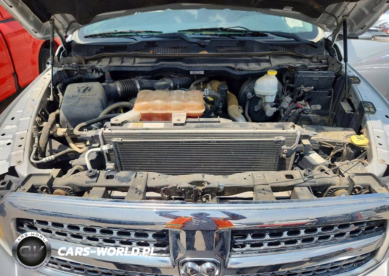 2015 Ram 1500 Laramie VIN:1C6RR7NM9FS658180 - 11