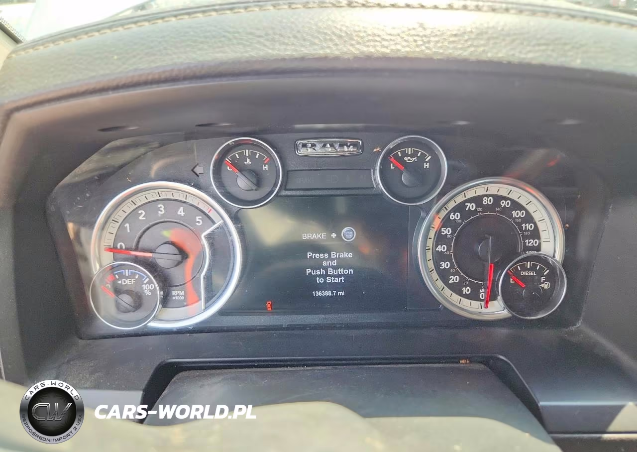 2015 Ram 1500 Laramie VIN:1C6RR7NM9FS658180 - 9