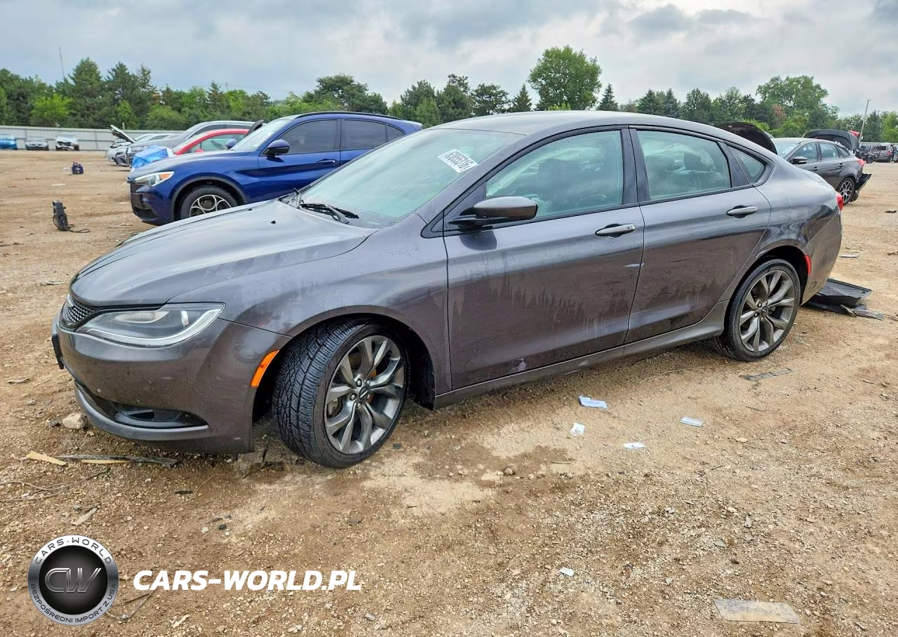 2015 Chrysler 200 S